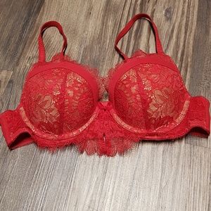 Romantic Red lace pushup bra, size 34a